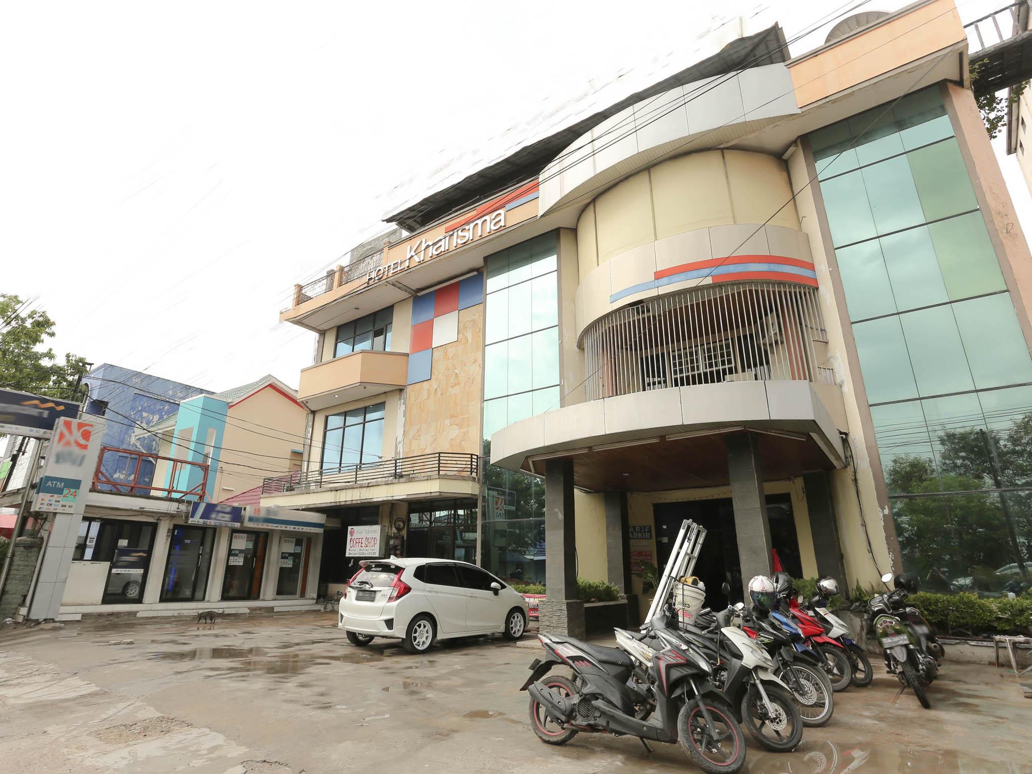 Urbanview Hotel Kharisma Banjarmasin Banjarmasin  Dış mekan fotoğraf