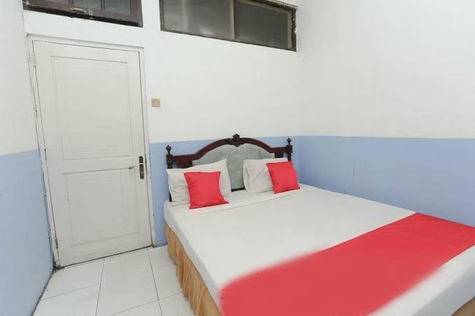 Urbanview Hotel Kharisma Banjarmasin Banjarmasin  Dış mekan fotoğraf