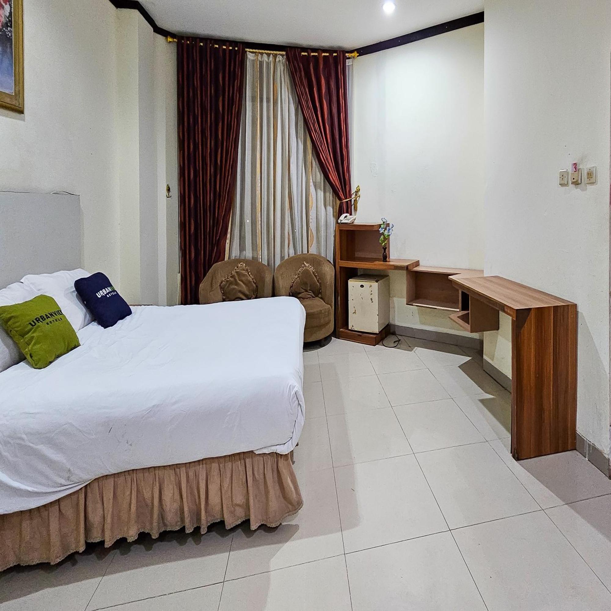 Urbanview Hotel Kharisma Banjarmasin Banjarmasin  Dış mekan fotoğraf